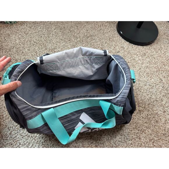 ADIDAS tote/gym bag, Medium sized; Teal & Gray; 3 pockets; gray - Picture 5 of 12